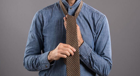 آموزش ساده تصویری گره زدن کراوات
